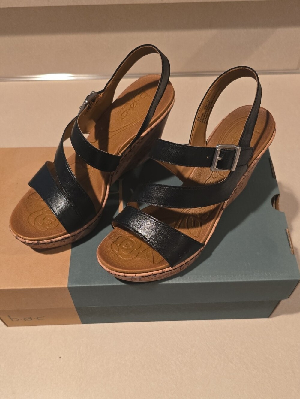 b.o.c. (by Born) Schirra Cork Wedge Sandal-Size 8-Black